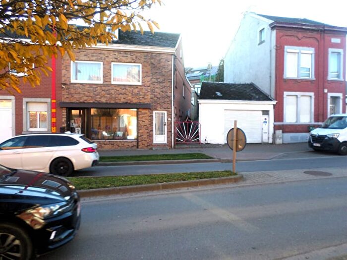 Grand'Route, BEYNEHEUSAY : Maison 2 pièces à vendre