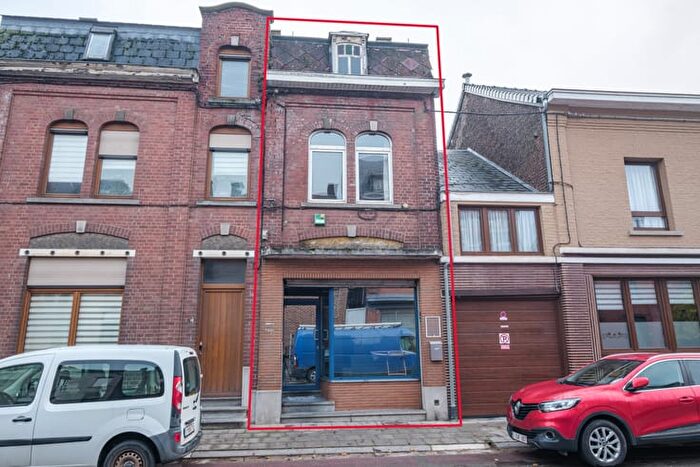 Maison 2 pièces à vendre à GrandRue, Courcelles