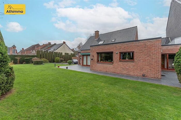 chaussée de Brunehaut, QUEVAUCAMPS : Maison 3 pièces à vendre