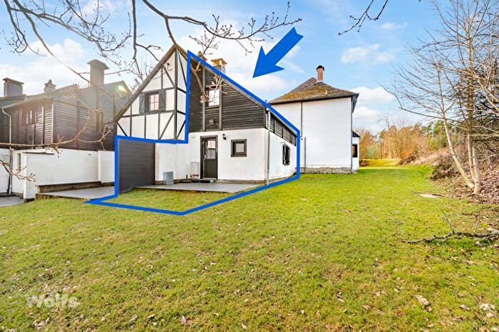 Mont SaintJacques, TroisPonts - Maison 2 pièces à vendre