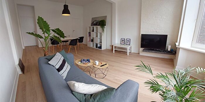 Appartement 2 pièces à louer à Mechelsesteenweg, Antwerpen