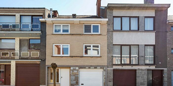 Constantin Meunierstraat, Ronse : Maison 4 pièces à vendre