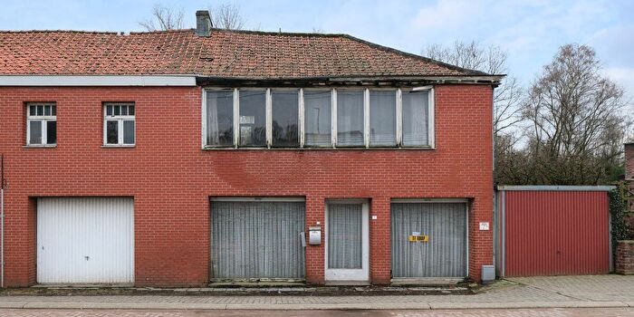 Maison à Grootstraat, Alken, à vendre