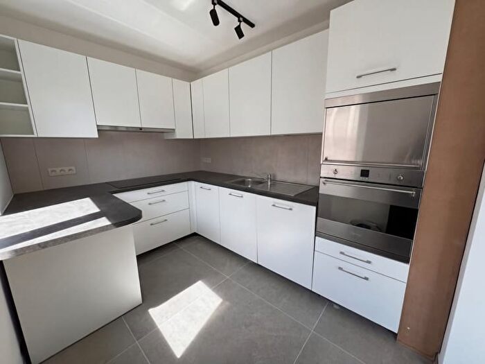 Rue JeanBeck, BASTOGNE : Appartement 1 pièce à louer
