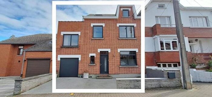 Maison 3 pièces à Rue de la Butte, Hyon, à vendre