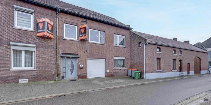 Maison 4 pièces à vendre à GROENKLOOSTERSTRAAT, Munsterbilzen