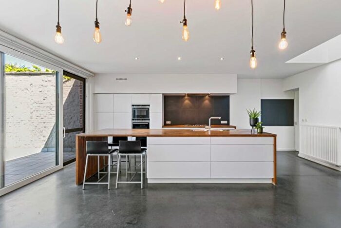 Maison 4 pièces à vendre à Iepersestraat, Roeselare