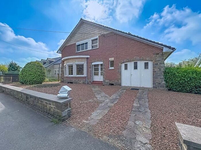 Maison 2 pièces à vendre à avenue Winston Churchill, MORLANWELZMARIEMONT