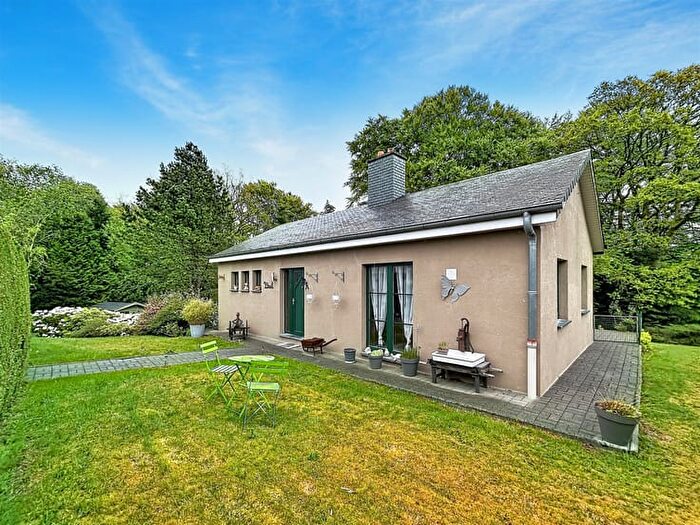 Maison 2 pièces à vendre à Rue des Prés, Ochamps