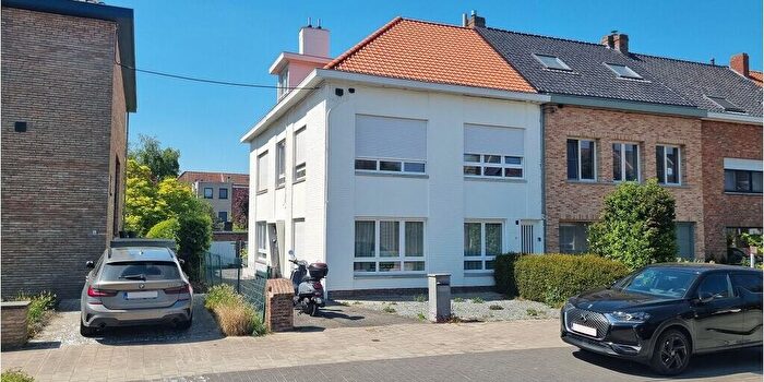 Appartement 2 pièces à Rustenburgstraat, SintPieters, à vendre
