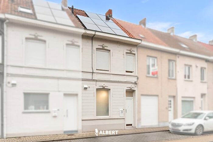 Roeselaarsestraat, Izegem : Maison 2 pièces à vendre