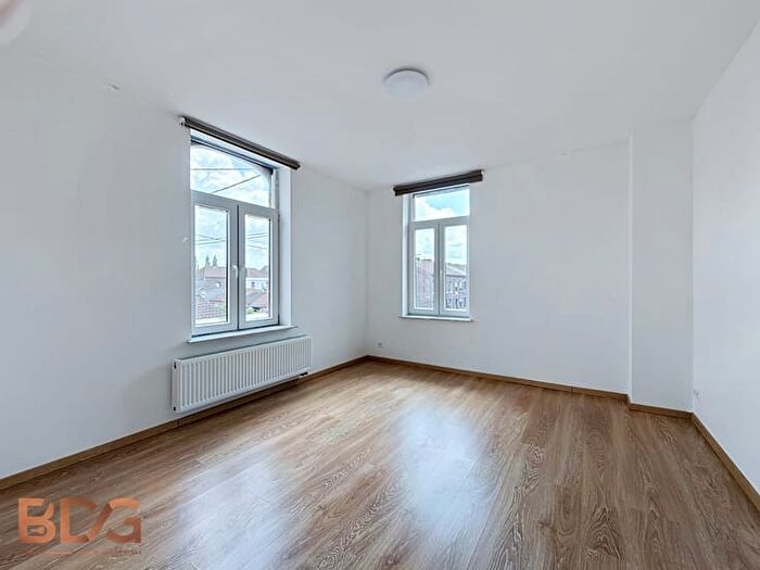 Rue Elisa, Mons : Appartement 2 pièces à louer