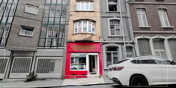 Maison 2 pièces à Charleroi, Henegouwen, à vendre
