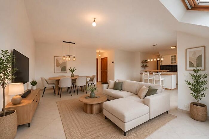 Appartement 2 pièces à vendre à Chaussée Churchill, SAINTNICOLAS