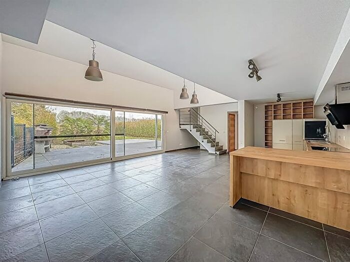 Chaussée Brunehault, ESTINNESAUMONT : Maison 3 pièces à vendre