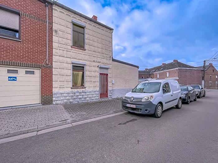 Rue de Fontaine, RESSAIX : Maison 2 pièces à vendre