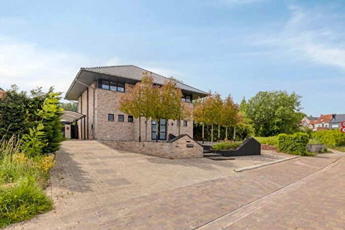 Maison 5 pièces à vendre à Bakergemsmolenstraatje, Denderleeuw