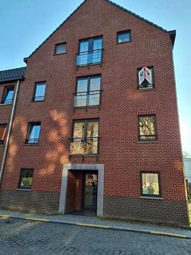 Rue des Soeurs de Charité, Tournai - Appartement 4 pièces à louer