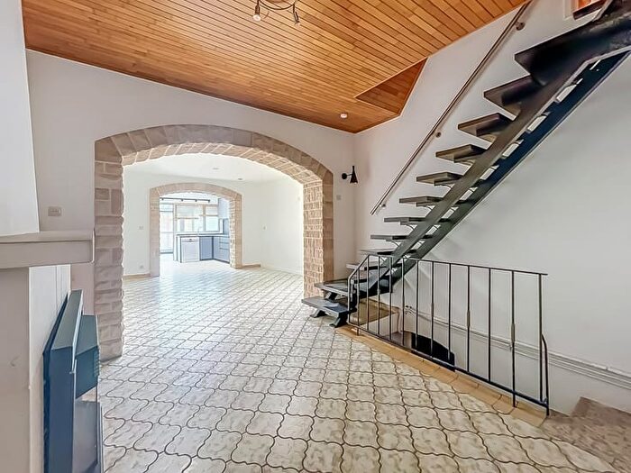 Maison 2 pièces à louer à Rue de l'Hôtel de Ville, LE ROEULX