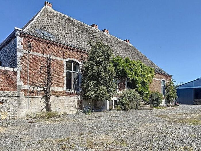 Maison 9 pièces à Rue du Tige, Dinant, à vendre