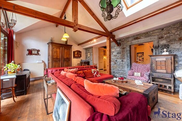 Maison 5 pièces à Chaussée de Dinant, Namur, à vendre