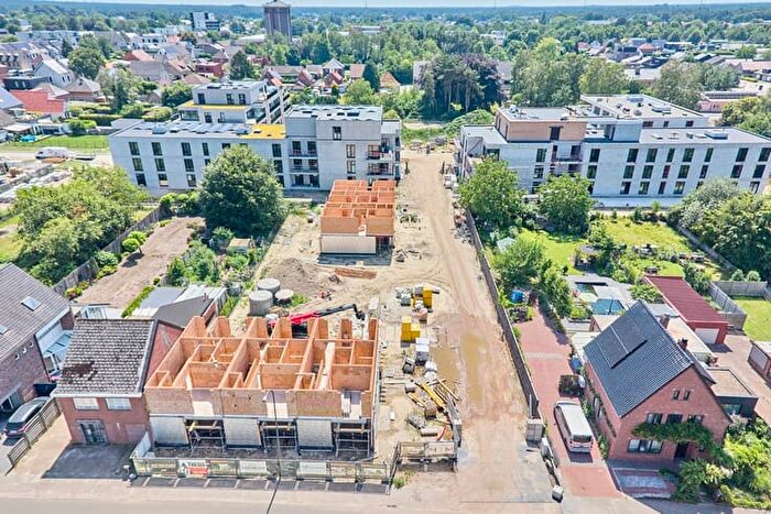 Appartement 2 pièces à Don Boscostraat, Lommel, à vendre