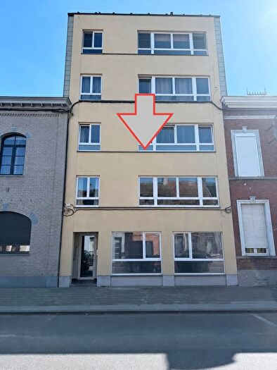 rue du port, SaintGhislain : Appartement 9 pièces à vendre