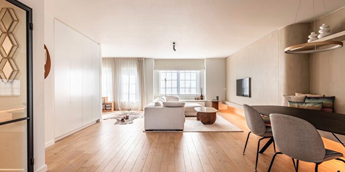 Appartement 3 pièces à vendre - Wijnegemsteenweg B, s Gravenwezel
