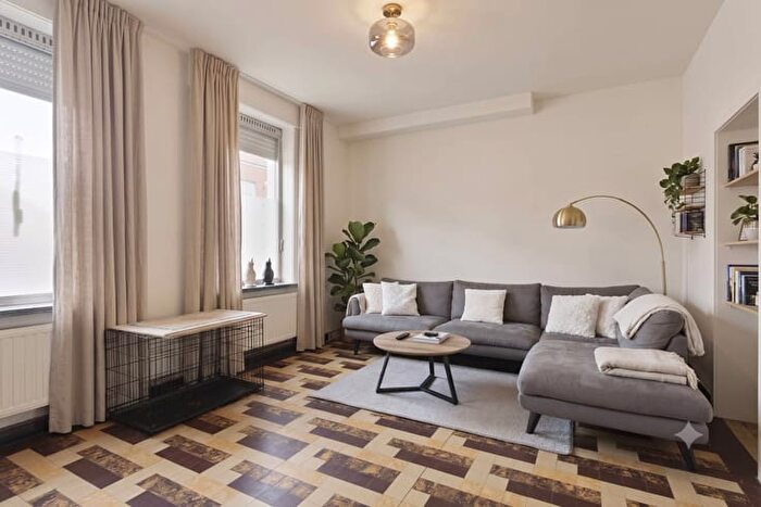 Maison 3 pièces à vendre à Roeselaarsestraat, Izegem