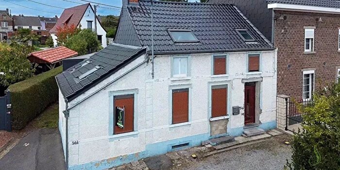 Maison 2 pièces à vendre - Rue de la Station, Carnières