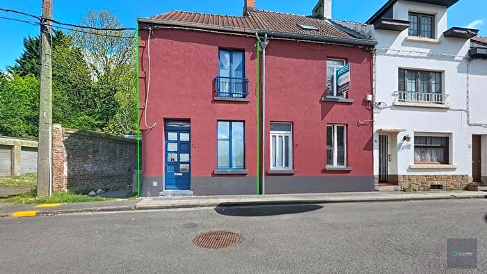 Maison 1 pièce à vendre - Rue de Pitié, Châtelet