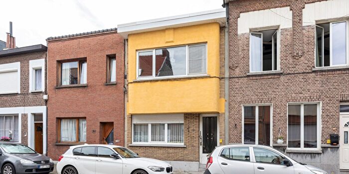 Van Duyststraat, Deurne : Maison 3 pièces à vendre