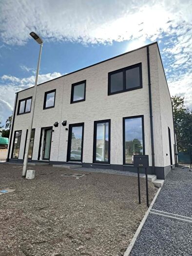 Maison à Kerkmansstraat, HouthalenHelchteren, à vendre