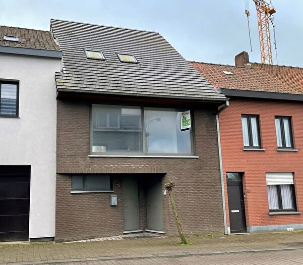Felix D'Hoopstraat, Tielt : Maison 4 pièces à louer
