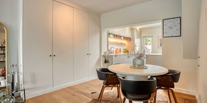 Maison 2 pièces à vendre à Veemarkt, Lier