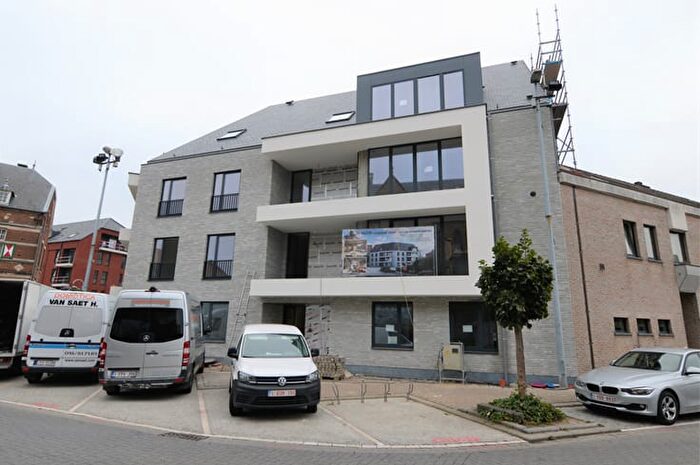 Appartement 10 pièces à louer à Dorpplaats, Boortmeerbeek