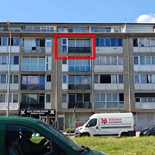 Appartement 2 pièces à Bisschoppenhoflaan, Antwerpen, à vendre