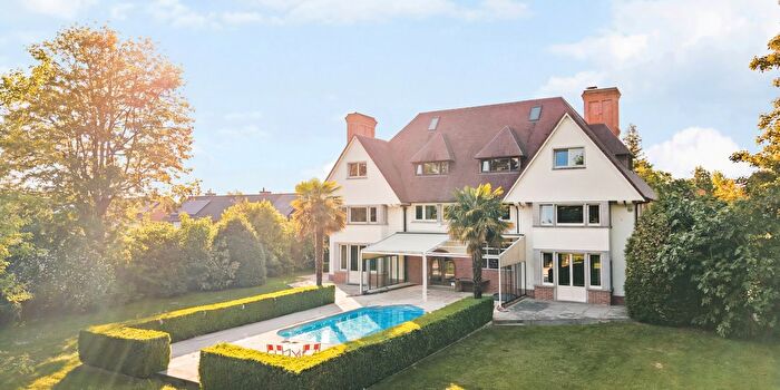 Maison 7 pièces à vendre à Kortrijk, WestVlaanderen