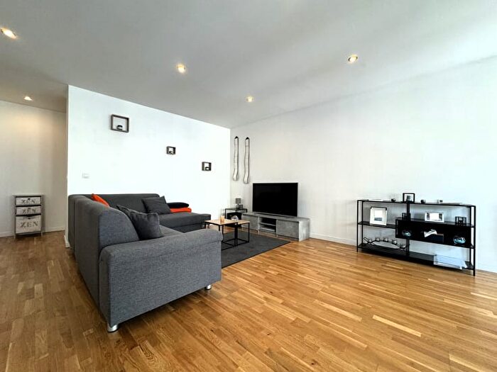 Appartement 2 pièces à vendre - Rue Rioul, G