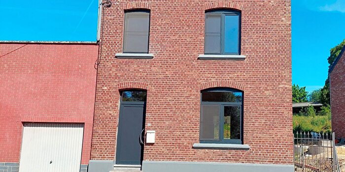 Rue sous les Prés, PetitHallet : Maison 3 pièces à louer