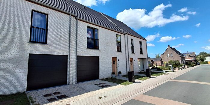 Maison 4 pièces à Beentjesstraat A, Poesele, à louer