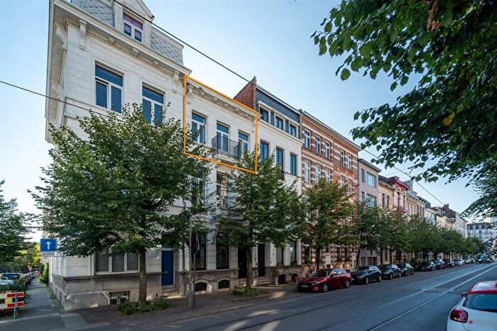 De Vrièrestraat, ANTWERPEN : Appartement 3 pièces à louer