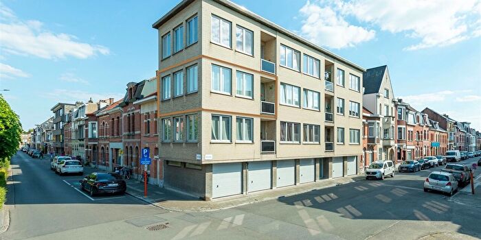 Appartement 2 pièces à Prins Karelstraat, SintNiklaas, à louer