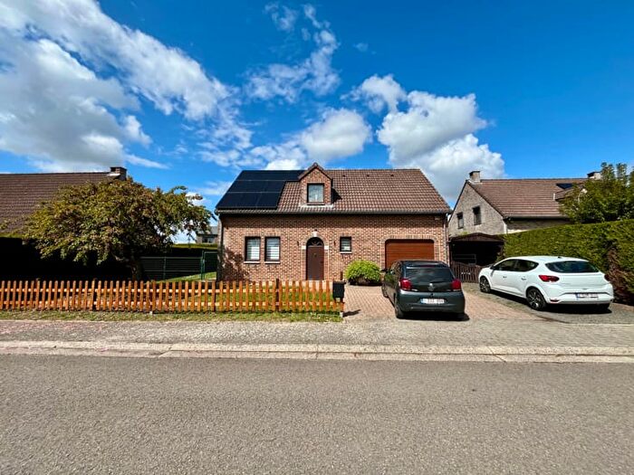 Maison 3 pièces à La Verte Voie, Waremme, à vendre