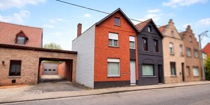 Maison 3 pièces à Veldstraat, Harelbeke, à vendre