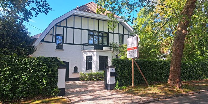 Avenue des Chasseurs, Waterloo - Maison 6 pièces à vendre