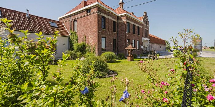 Maison 6 pièces à vendre à Romarijnstraat, Nieuwkerke