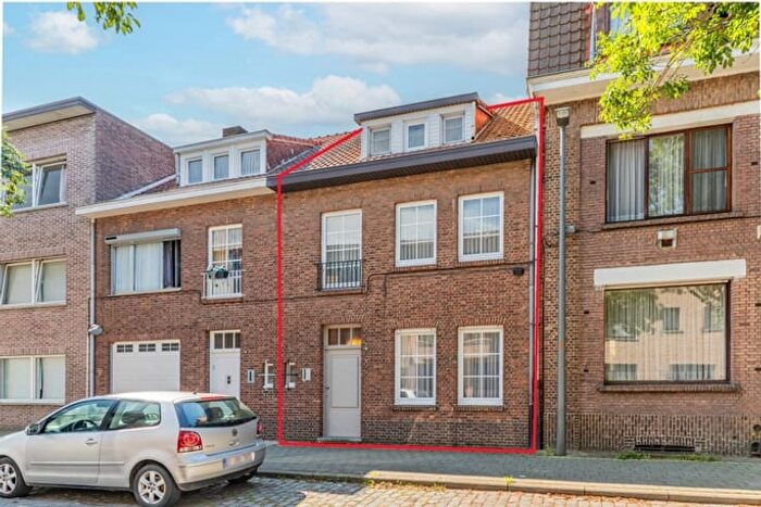 Grimstedestraat, Turnhout : Maison 4 pièces à vendre