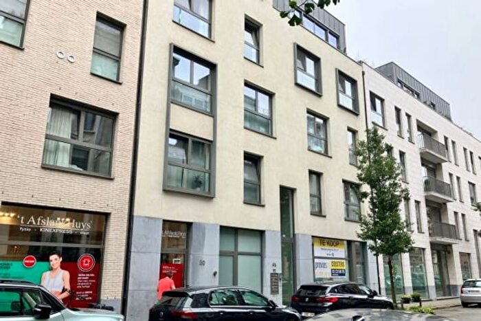 Appartement 8 pièces à louer à Edward Pecherstraat, Antwerpen