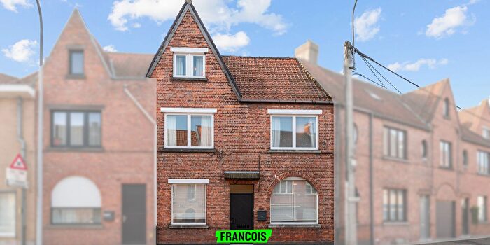 Rumbeeksesteenweg, Rumbeke : Maison 3 pièces à vendre